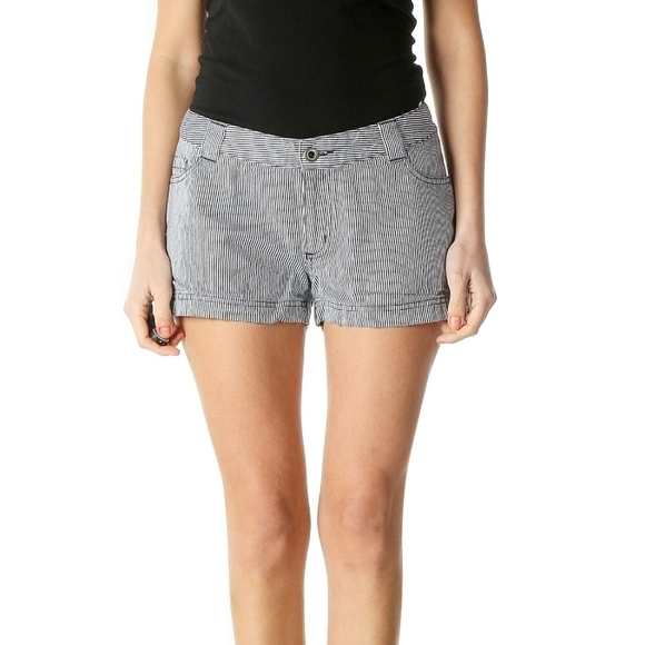 🌸 Patagonia | Stripe Canvas Shorts 4‎ - Picture 1 of 8